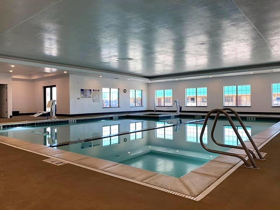 Cb&M Executive Suites Roosevelt ภายนอก รูปภาพ
